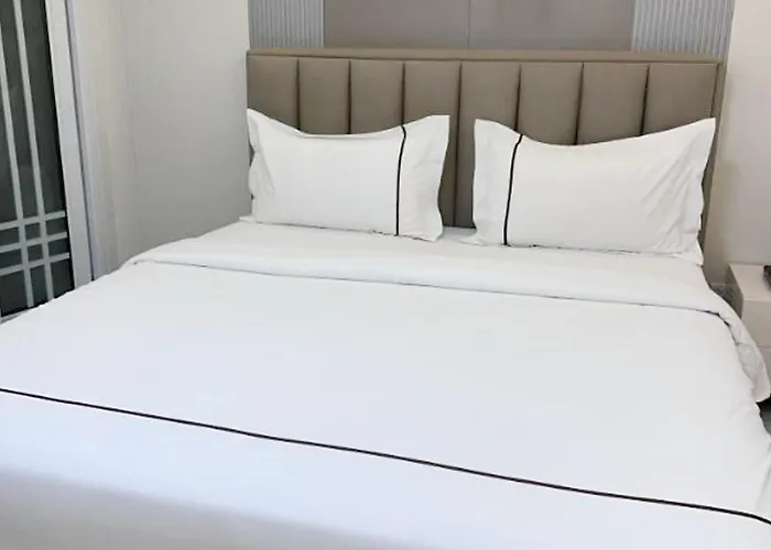 Aku 3* Cebu